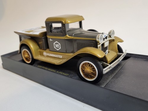 Liberty Classics Diecast 1928 Ford Model A Pickup Truck Plumbmaster - Picture 4 of 14