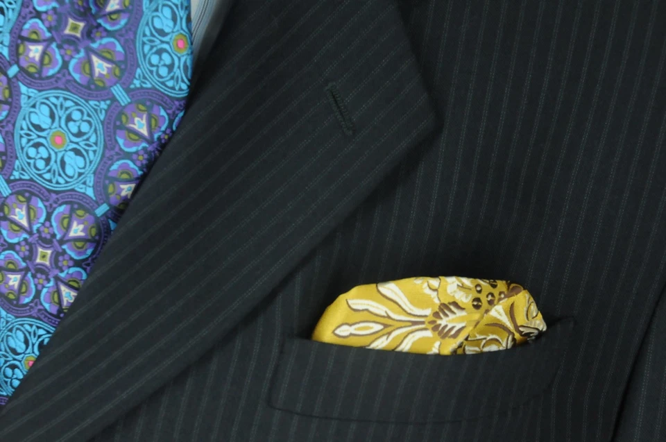 Lord R Colton Masterworks Pocket Square - Bristol Gold Floral Silk - $75 New - Image 2 of 2
