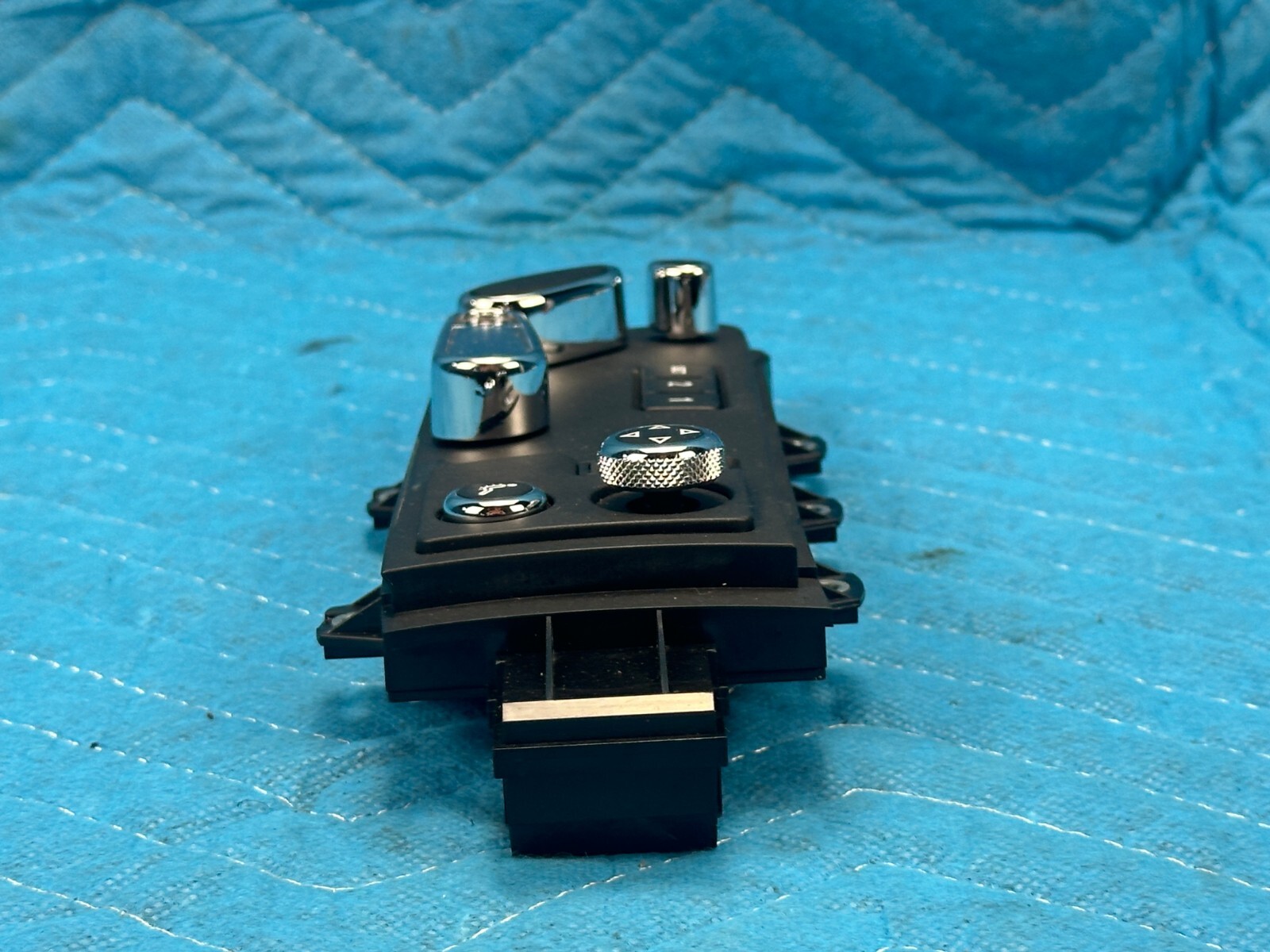 Bentley Flying Spur Rear Seat Position Switch Passenger's Side 2006-2012 OEM