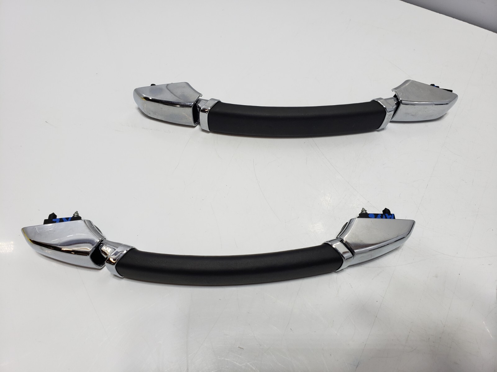 ✅ 10-18 OEM Rolls Royce Ghost RR4 Interior Roof Grab Handle Leather Chrome SET