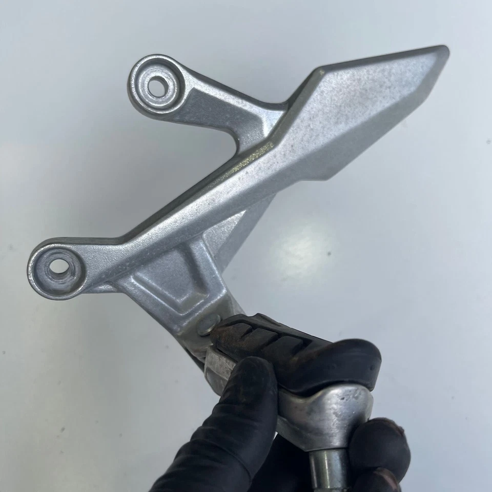 Honda CBR500R CBR500 CBR 2019 Right foot peg mount bracket - Image 4 of 4