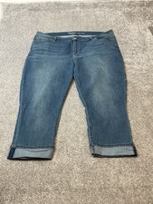 Levi Strauss Signature Jeans Womens 20W Blue Mid Rise Modern Capri Stretch Denim