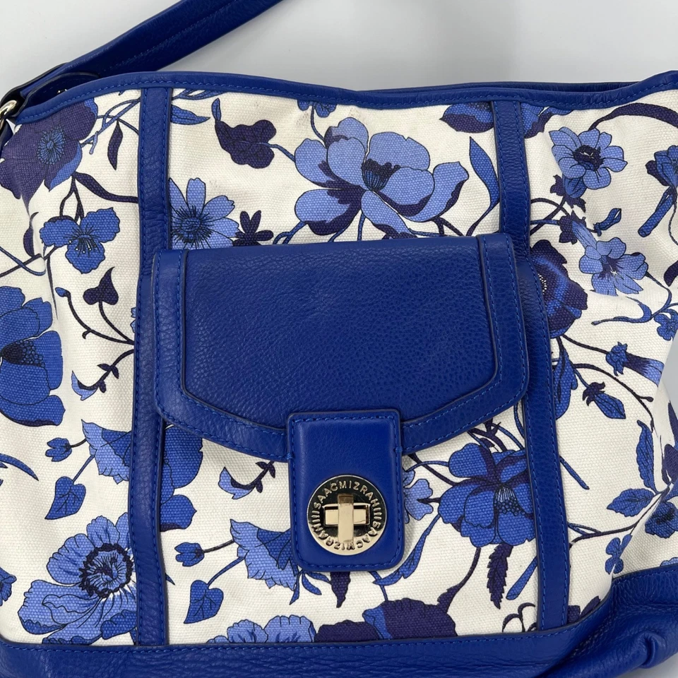 Bolso Hobo Floral Isaac Mizrahi Bolso de Hombro Azul Blanco Lona y Borla de Cuero Foto 2 de 4