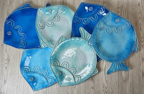 Pier 1 Melamine Fish Plates Lot of Six 9.75 X 8.5 Various Shades of Blue HTF