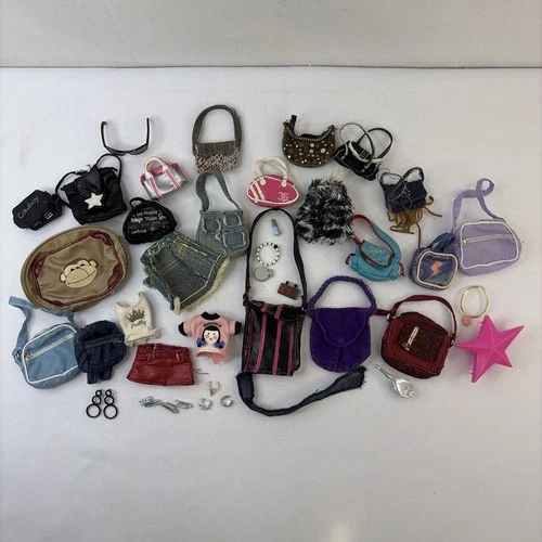 Vintage Y2K Bratz Doll Lot OF 20 Purses Handbags Plus Accessories & Clothes