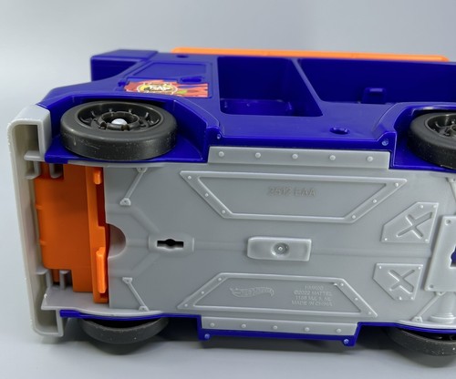 Hot Wheels Skate Taco Truck Play Set Case 2022 Mattel Tony's Rad Tacos - Picture 10 of 12