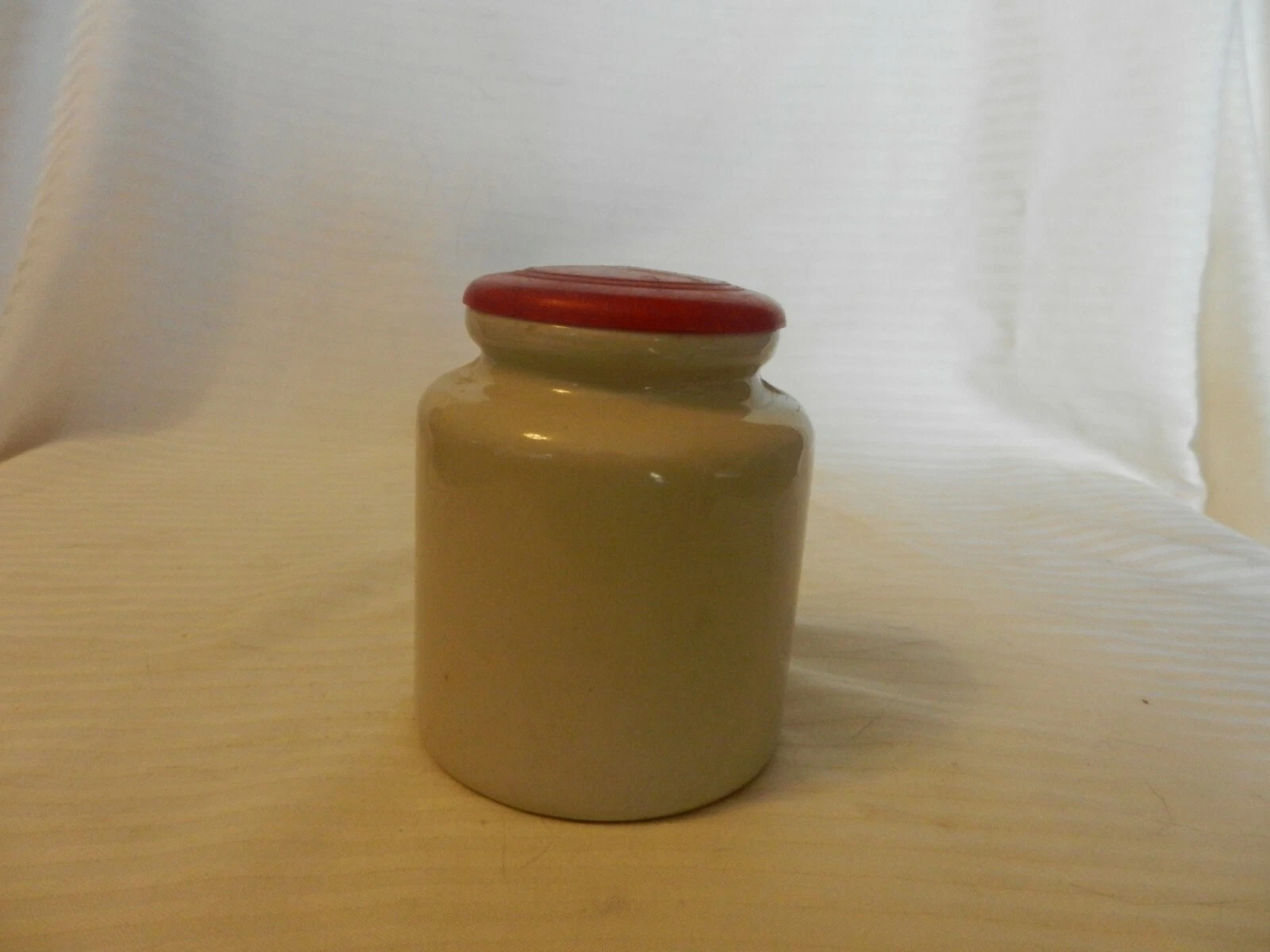 Tan Ceramic Miniature Spice Jar Canister With Red Plastic Top 4" Tall
