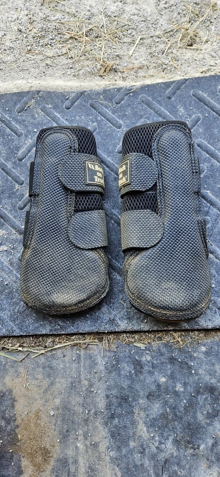 Botas medianas de férula trasera en pista (bota de cepillo) negras Foto 2 de 3