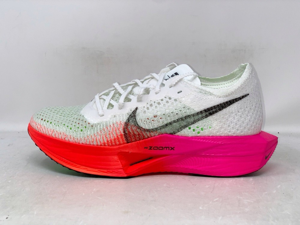 Nike ZoomX VaporFly Next% 3 in White Crimson Pink - Size 8