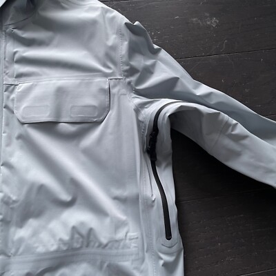 Canada Goose Sea Wolf men's rain jacket in fog 5607m size XL | eBay