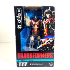 Transformers One Studio Series Starscream Deluxe Class Action Figure