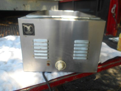 Eagle Group 1220FWE-120 RedHots Countertop Electric Food Warmer 750w