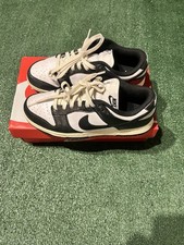 Nike dunk low Vintage pandas, Men s size 8.5, Women s size 10
