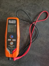 Klein Tools Tough Meter IP53 ET250 Voltage Tester Cat IV 600V