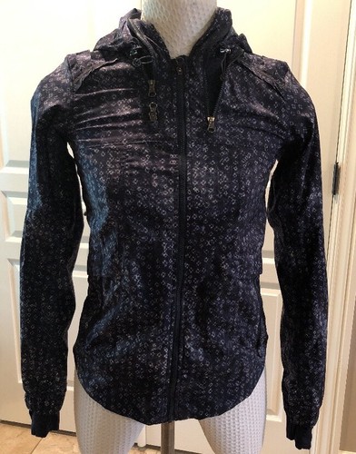 lululemon spring jacket
