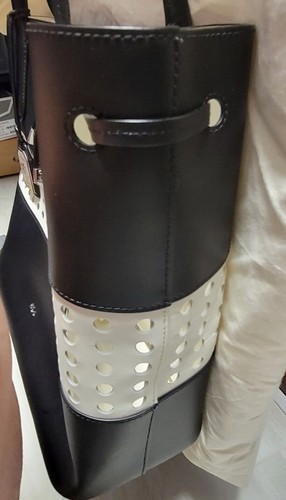Lauren by Ralph Lauren Black and White Leather Tote w/peekaboo design - PERFECT! - Picture 12 of 16