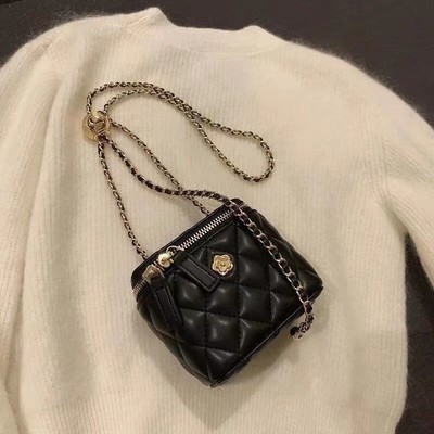 Cute Padded Messenger Crossbody Shoulder Small handbag