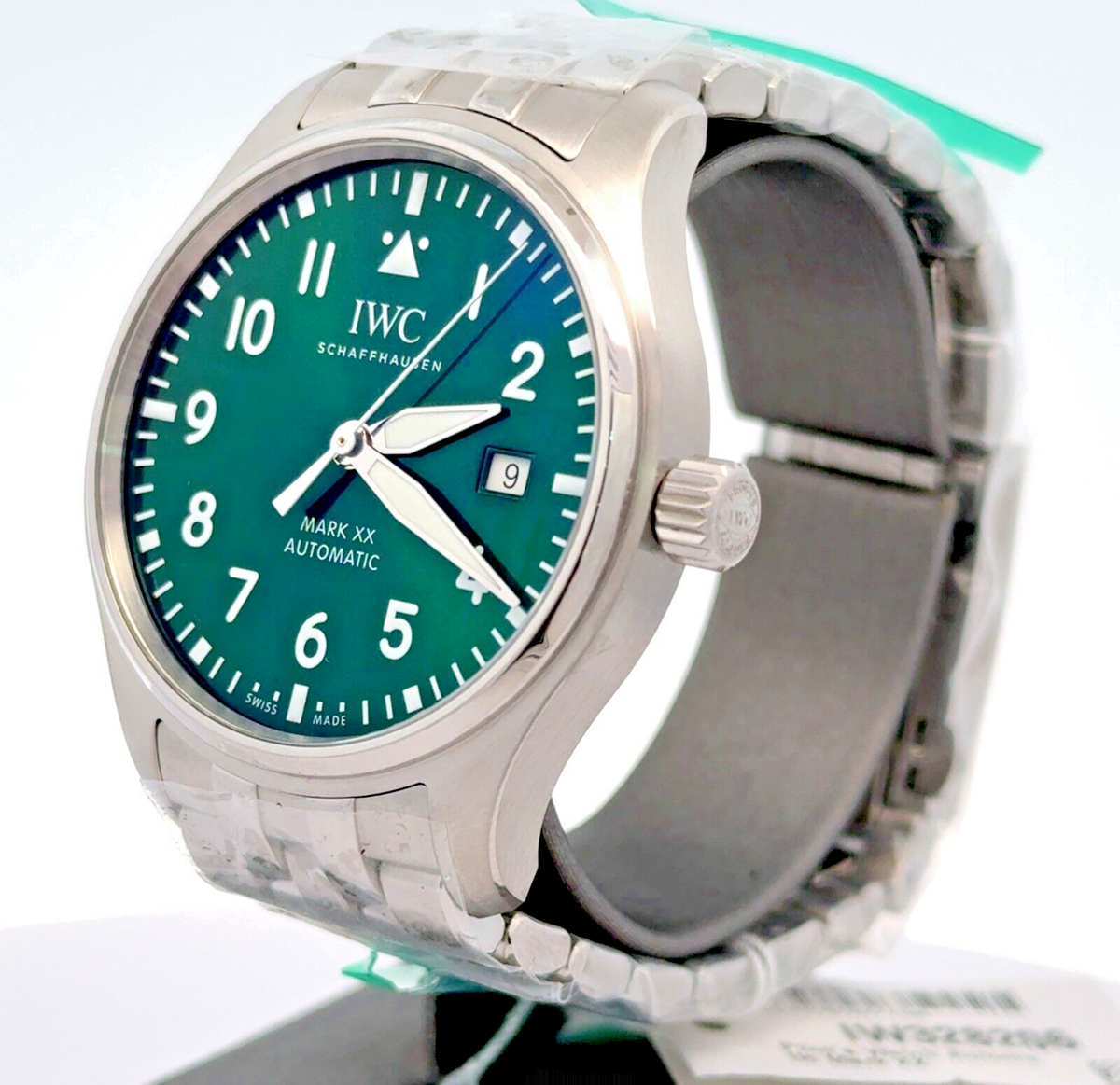 IWC PILOT'S WATCH MARK XX -IW328206 - 40 MM - Green Dial - BRAND
