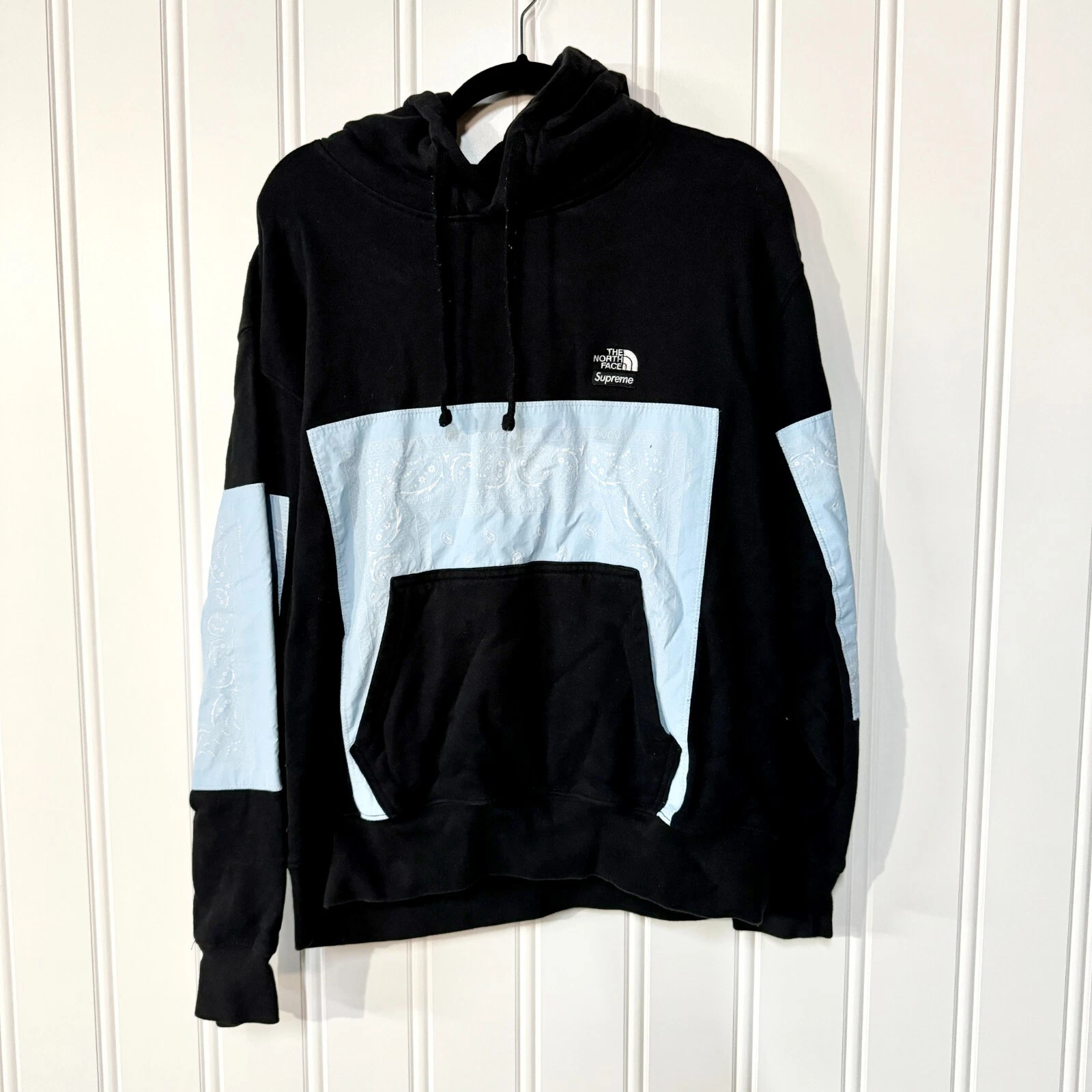 Sweat à capuche homme SUPREME X NORTH FACE taille M bandana noir poche