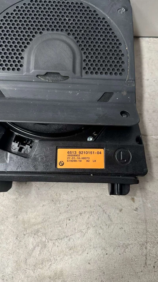 Subwoofer bajo asiento BMW F30 F32 F80 F82 M3 M4 Harmon Kardon (izquierdo) 65139210151 Foto 2 de 4