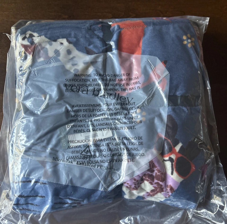 NUEVO CON ETIQUETAS Vera Bradley Essential Manta Bark Park 50" x 80" Azul NUEVO en Paquete Foto 3 de 3