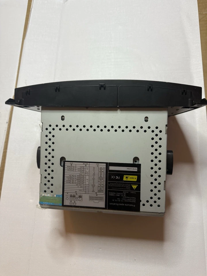 7″ Double Din Car Stereo GPS Navi for Mercedes C/W203 & CLK W209 (04-05) - Image 3 of 4