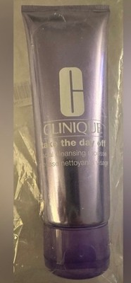 Clinique take the day off facial cleansing mousse 4.2fl oz, new