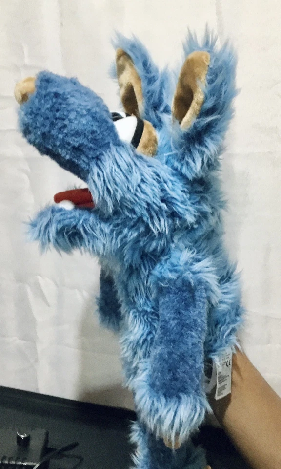 Living Puppets Hand Puppet Play Animal “Schlawenski the Coyote” 17.5”~US Seller - Image 3 of 4