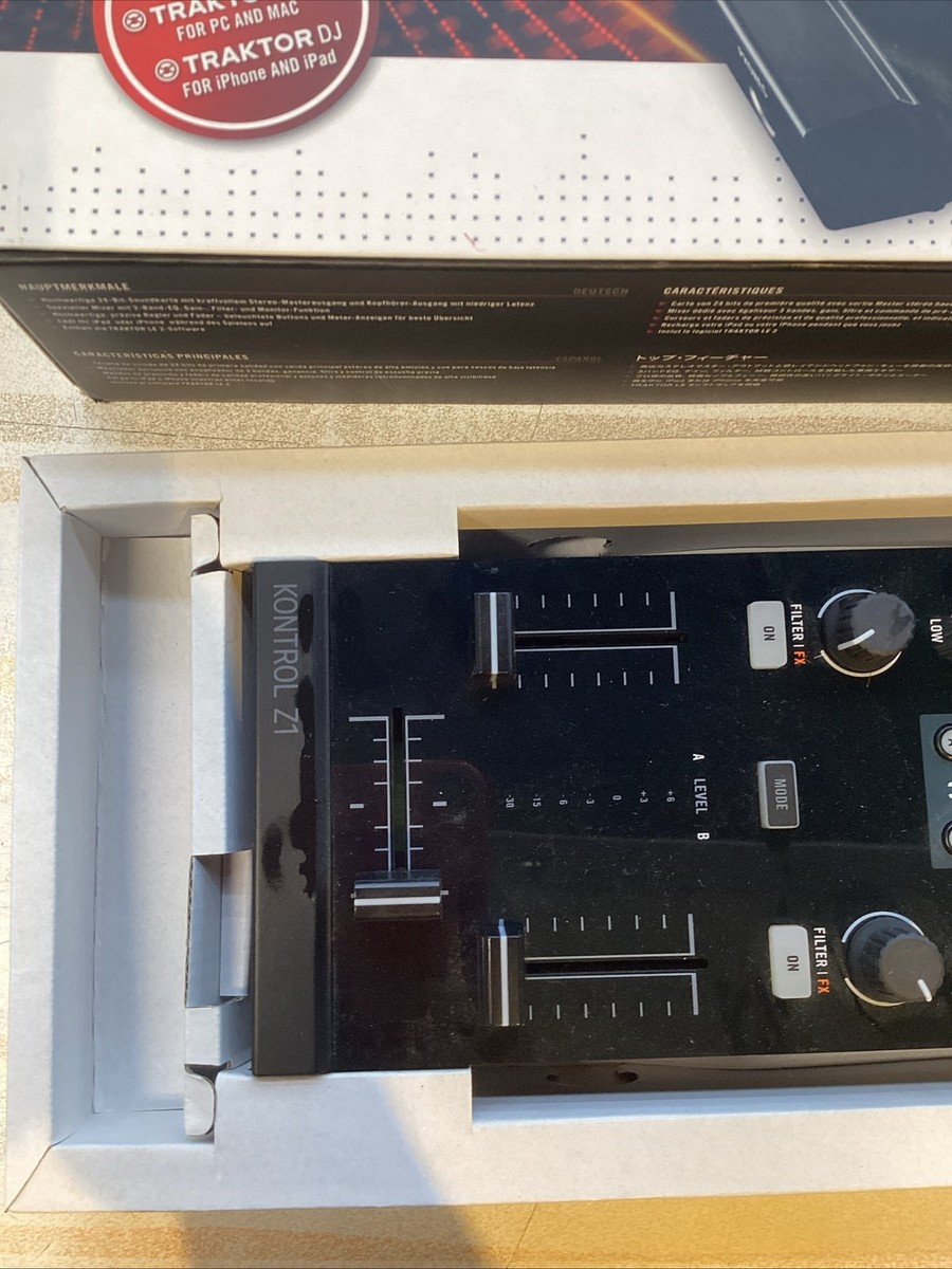 Native Instruments Traktor Kontrol Z1 DJ Mixing Interface - Black