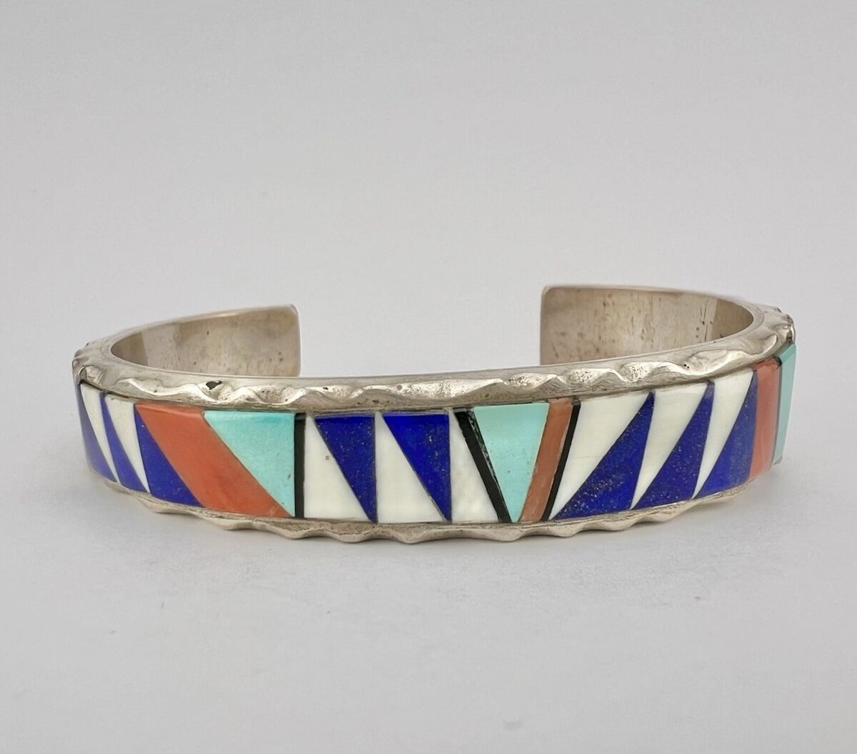 Signed Zuni Native American 8 Turquoise Inlay Sterling Silver Bracelet Signed Zuni Native American 8 Turquoise Inlay Sterling Silver Bracelet