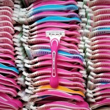 30 Pack - 3-Blade Women's Disposable Razors BULK
