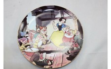 Snow White Plate & The Seven Dwarfs Golden Anniversary Collector  DISNEY Schmid