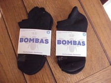 2 PAIR NEW S BLACK BOMBAS BEE HONEYCOMB UNISEX YOUTH ANKLE SOCKS