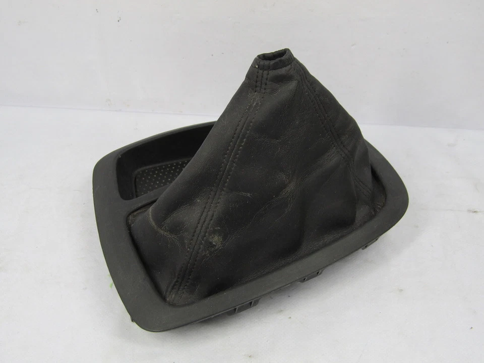 2001-2005 Toyota Sequoia Transfer Case Shifter Boot Cover Trim Storage Tray OEM - Image 2 of 4