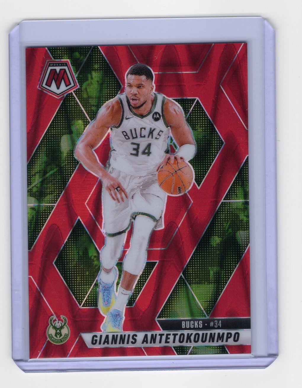 2024-25 Panini Mosaic Giannis Antetokounmpo Red Seismic Prizm /299 - Bucks #13