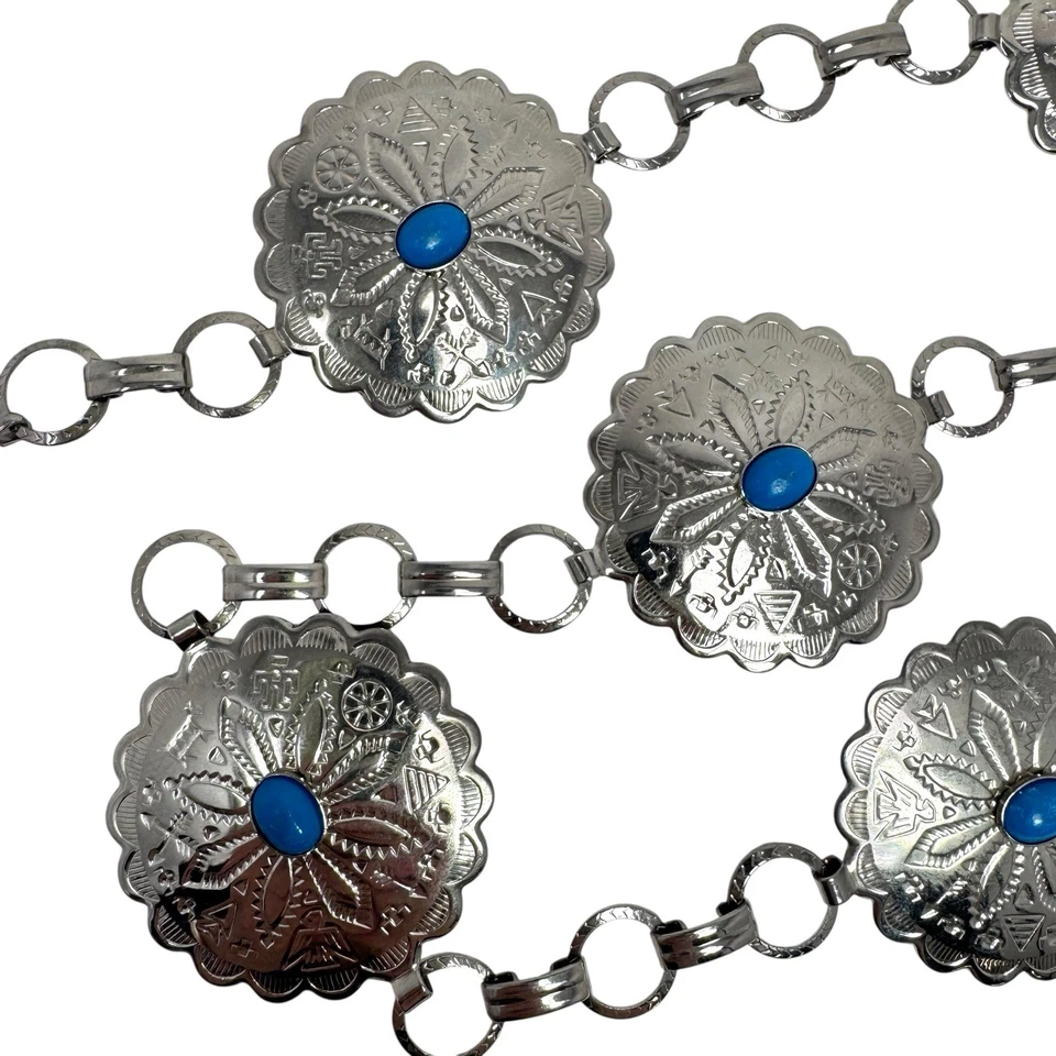 "Cinturón Western Concho tono plata de colección con cabujones festoneados y color turquesa 36""" Foto 3 de 4