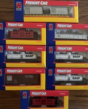 Lot Of 8 Vintage Life-like Trains Powered Locomotives/ Freight Cars New In Box