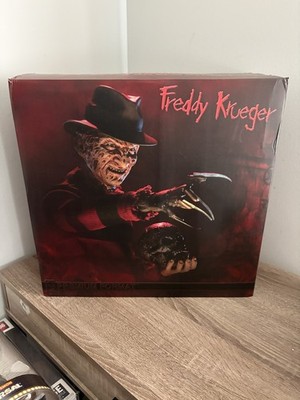 Freddy Krueger Nightmare on Elm Street Sideshow 1:4 Scale Statue 70/1200