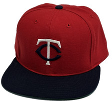 Vintage New Era Minnesota Twins Snapback Baseball Hat Pro Model M/L USA Made