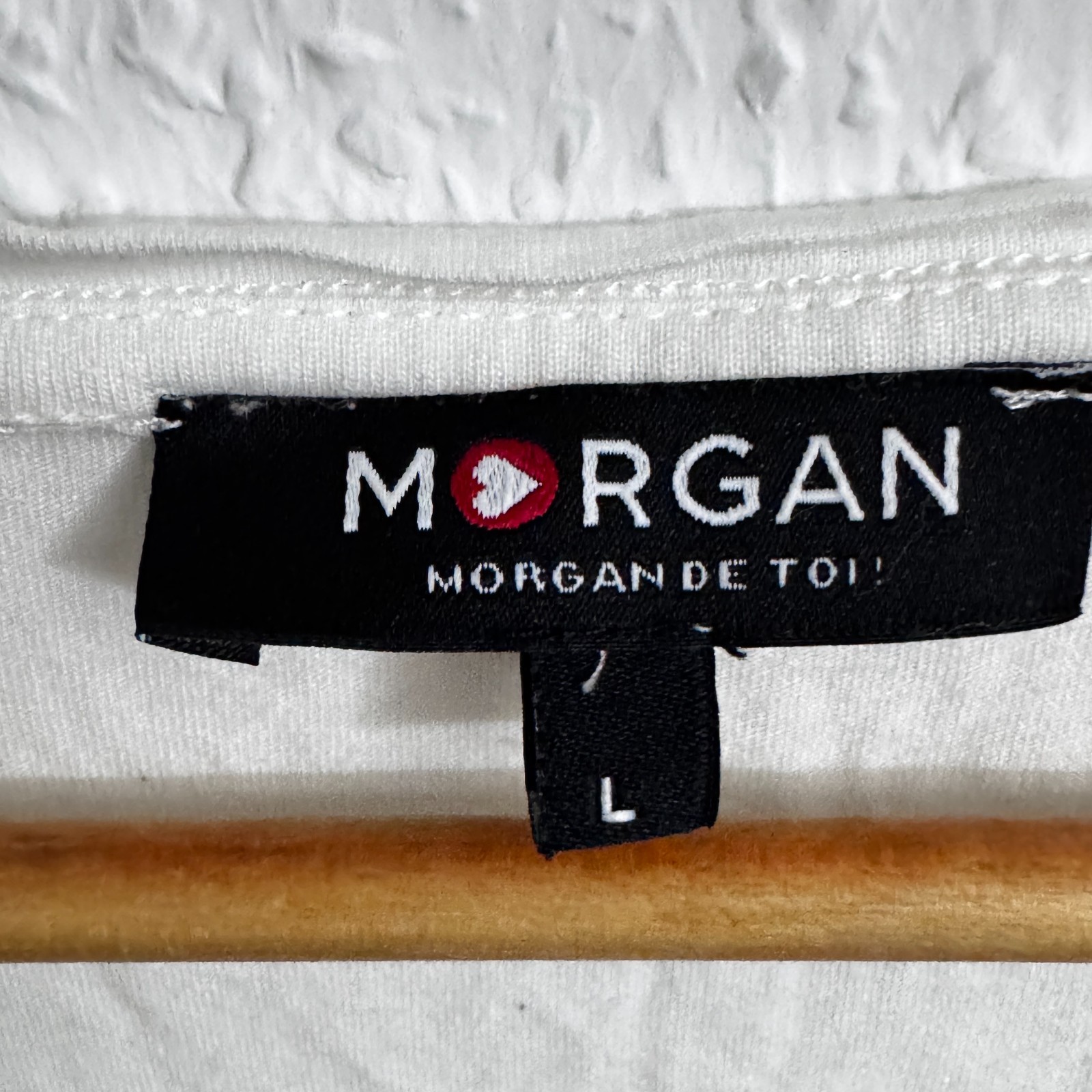 Morgan de Toi White Sequin Graphic T-Shirt - Size Large - Number 90 Motif image 4