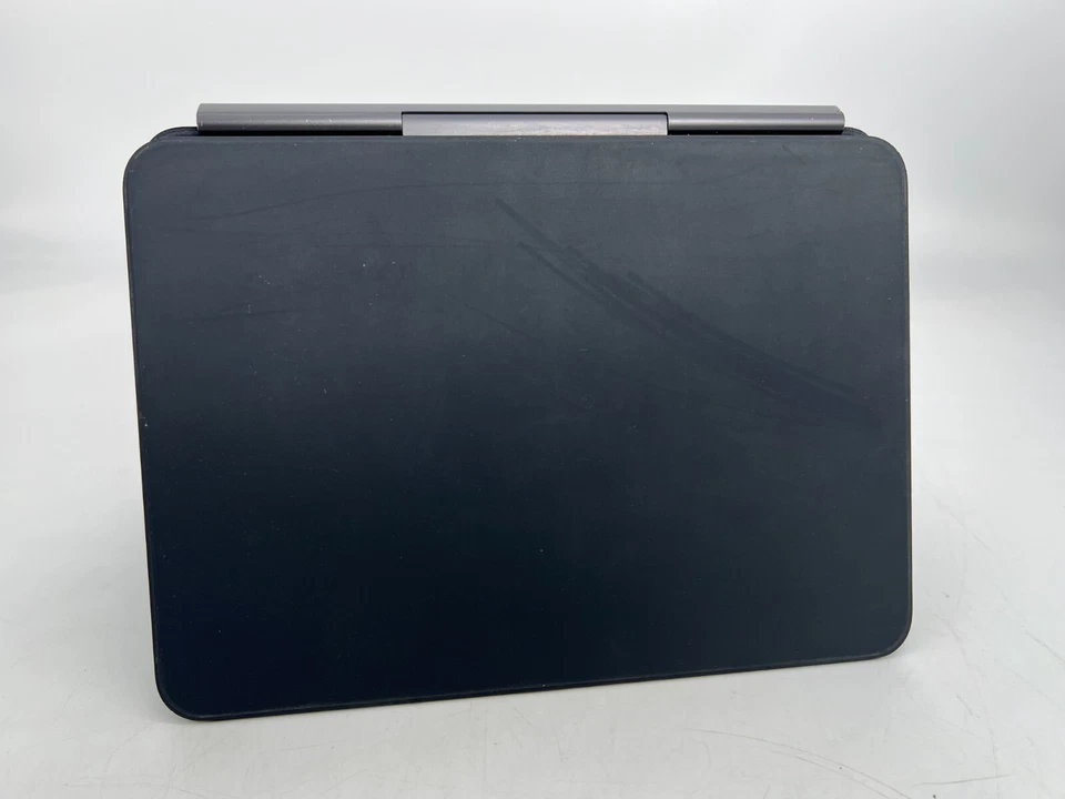 Подлинная волшебная клавиатура Apple A2975 для iPad Pro 11 дюймов M4 черная - Изображение 4 из 4