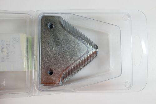 Sickle Teeth − Harvest King Shape #9 − 112−001 − XHVY. PL. TS. CTSK - Picture 2 of 3