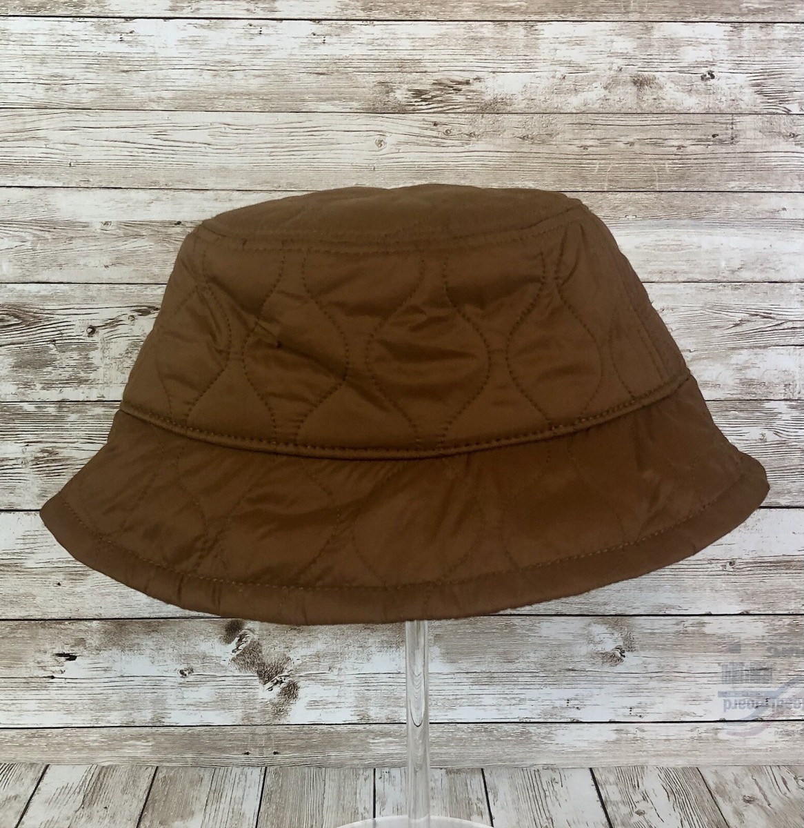 BURBERRY packable quilted nylon women\'s bucket hat -Beige - Size Medium~ Burberry Men main image 2