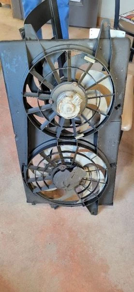 Conjunto de ventilador de radiador motor ID F58H-AC compatible con 95-98 WINDSTAR 386758 Foto 2 de 2