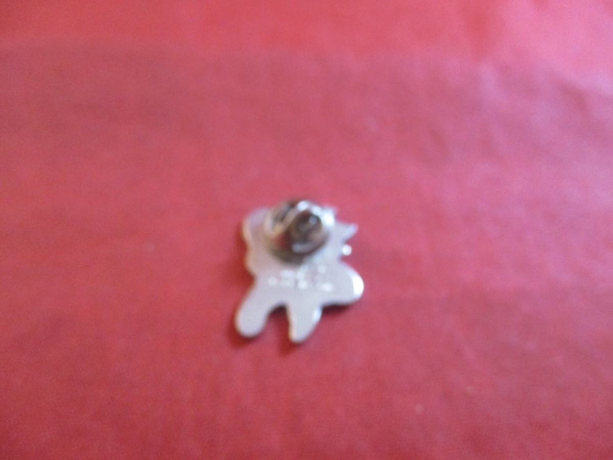 ゲームキャラクター PIN s-l1200.jpg