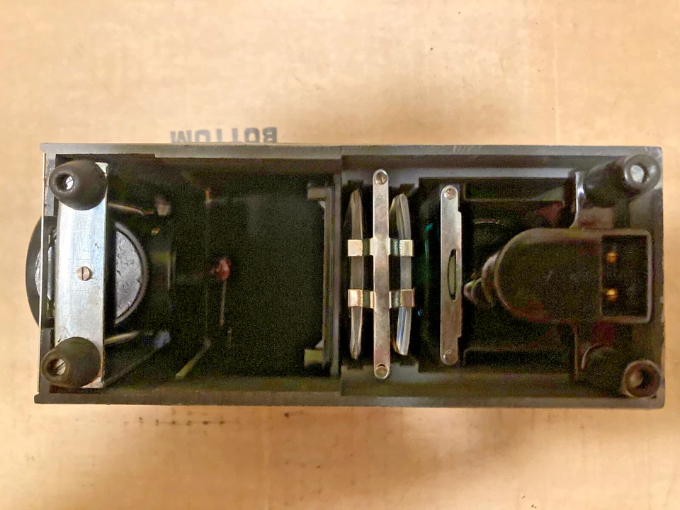 Antigo Caneta Olympus 35mm projetor deslizante com estojo original + caixa - Imagem 4 de 4