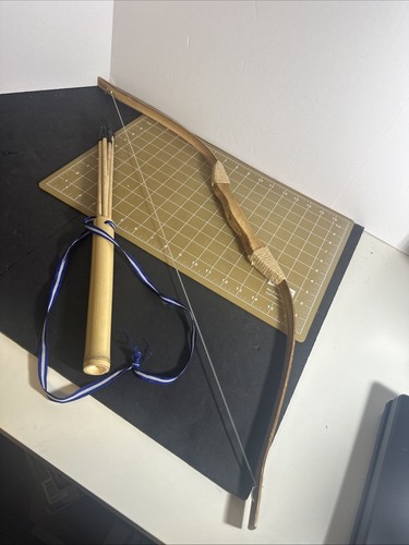 Youth 32 Inch Archery Set Handmade Wooden Bow and Arrow