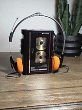 Sanyo M1012 Portable Cassette Player  Walkman Style  Serviced  Sounds Great