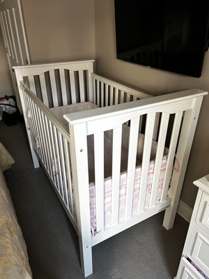 Kendall Crib Pottery Barn Kids Manufactured Model 2022