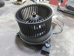 Replaces DRF-84A34-003 2015 FREIGHTLINER M2 106 HVAC BLOWER MOTOR 3708429